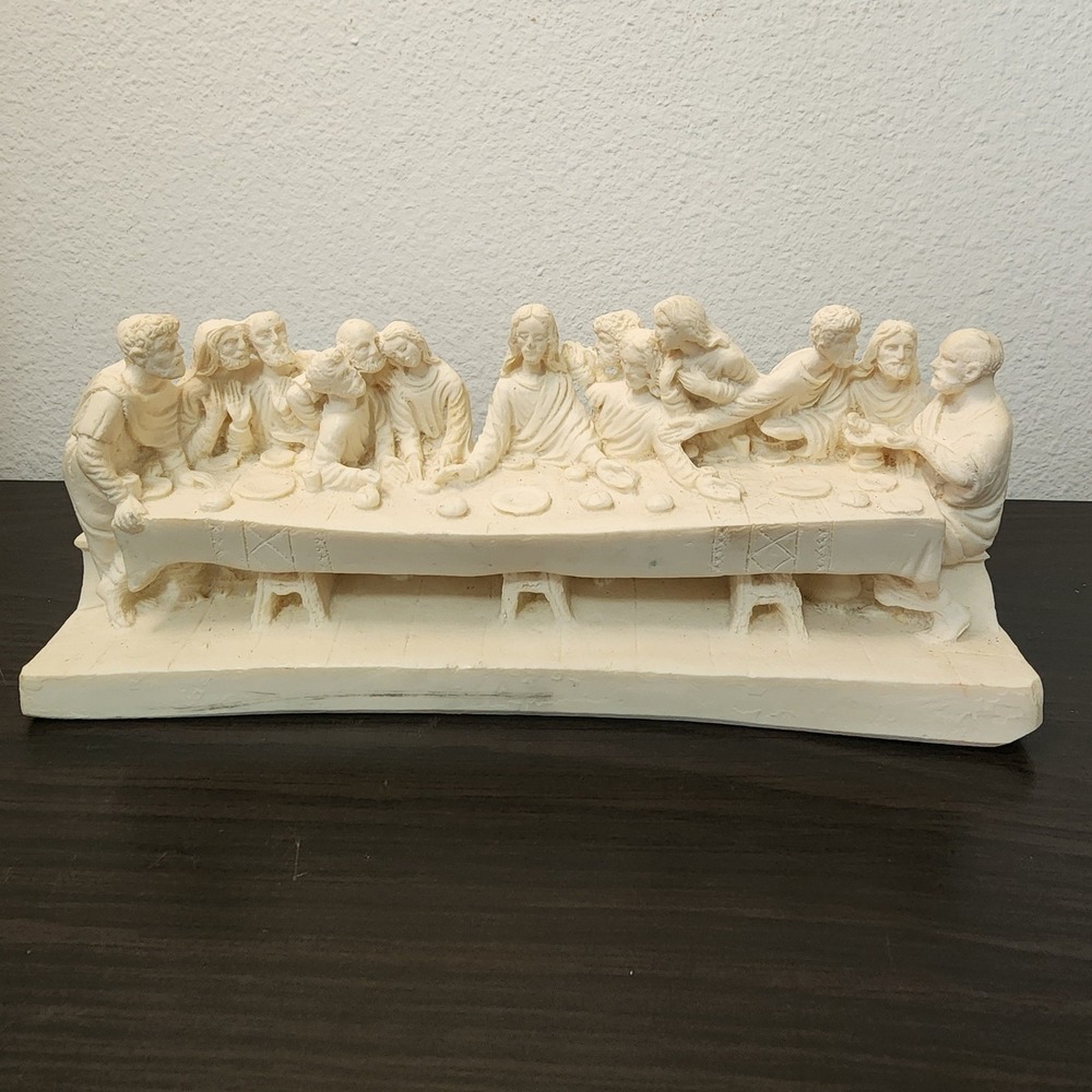 Vintage Last Supper Figurine Cream Resin Alabaster Style Religious Decor 11 Inch